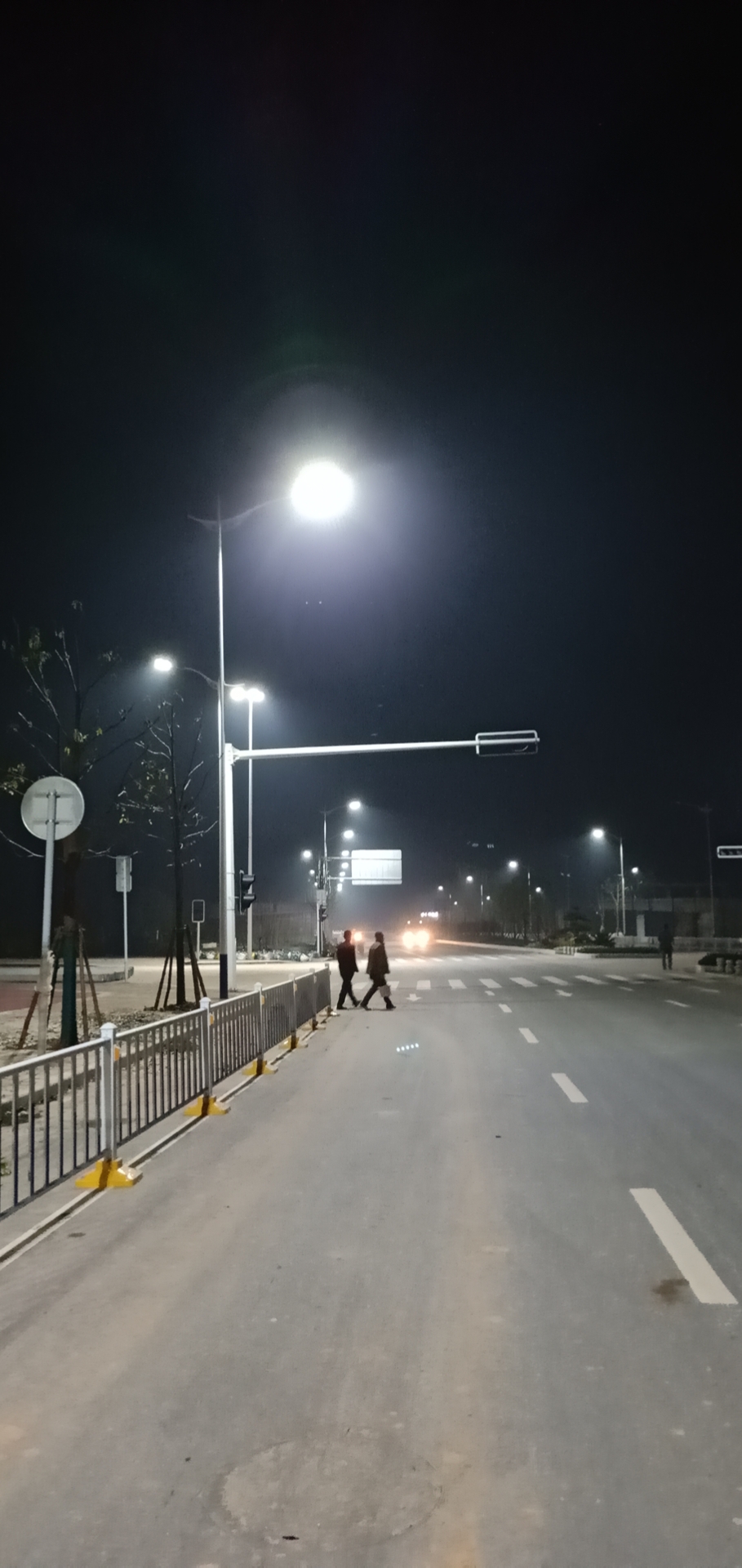 興國(guó)縣高鐵西站站前大道1